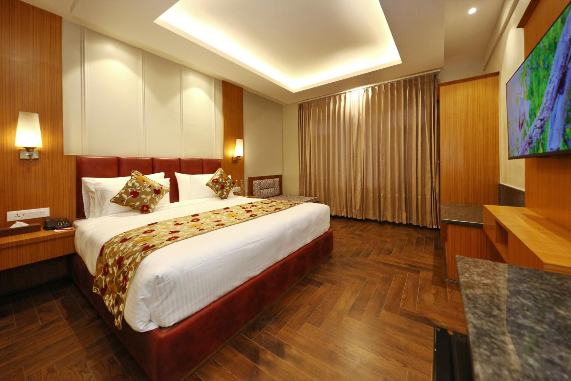 Hotel Blanco Srīnagar Dış mekan fotoğraf